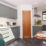 Brow Wood